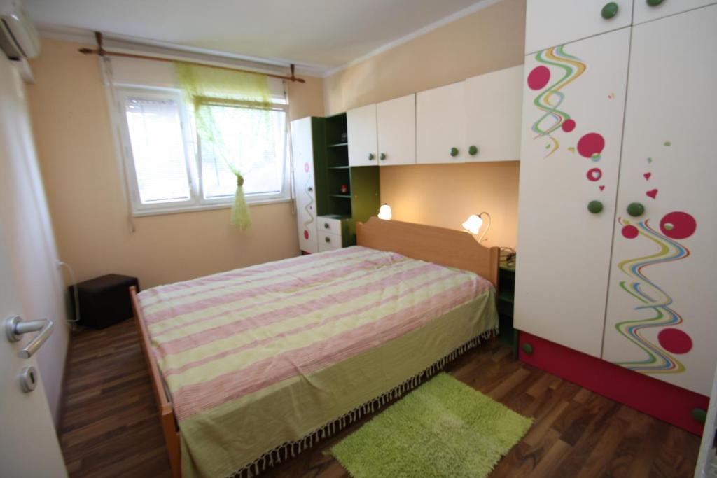 Apartments Tena With Private Parking Πούλα Δωμάτιο φωτογραφία