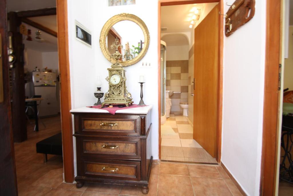 Apartments Tena With Private Parking Πούλα Δωμάτιο φωτογραφία