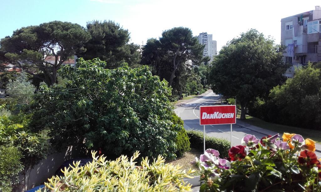 Apartments Tena With Private Parking Πούλα Εξωτερικό φωτογραφία